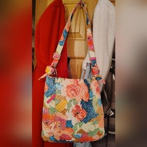 Vera Bradley Floral Multicolor Women's Purse(Used)